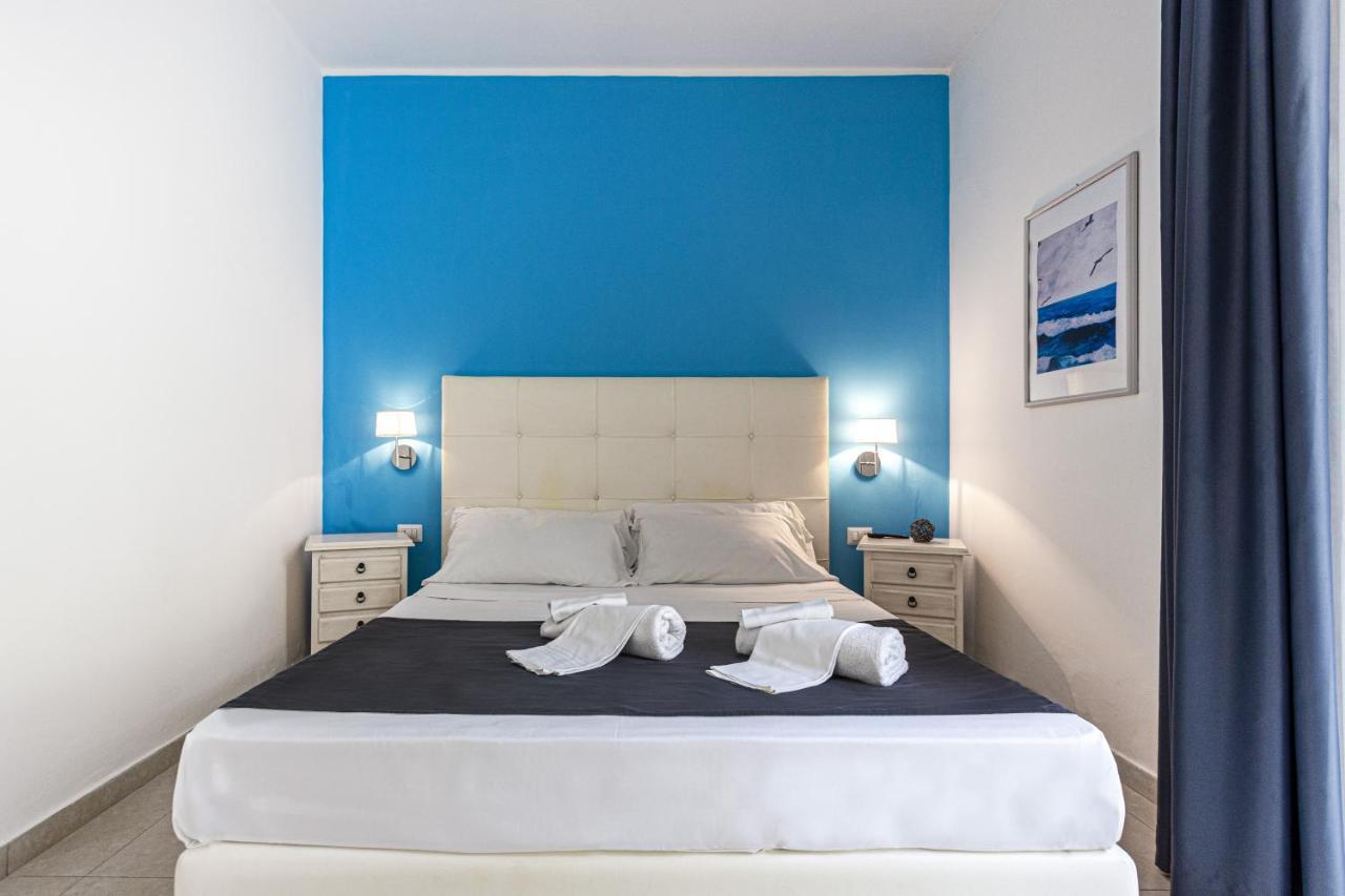 Small Luxury Apartments Pool And Sea View - Stella Del Mare Fontane Bianche Exterior foto