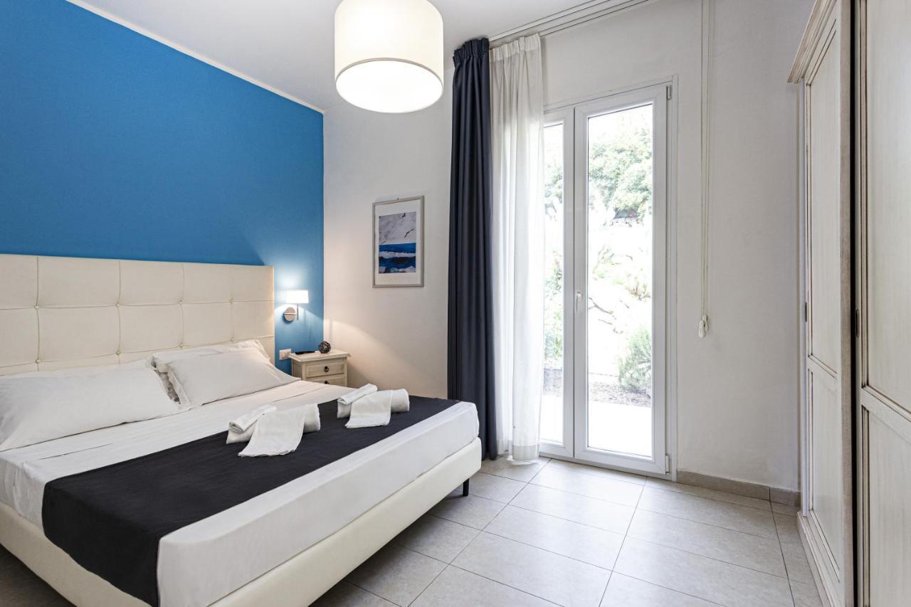 Small Luxury Apartments Pool And Sea View - Stella Del Mare Fontane Bianche Exterior foto