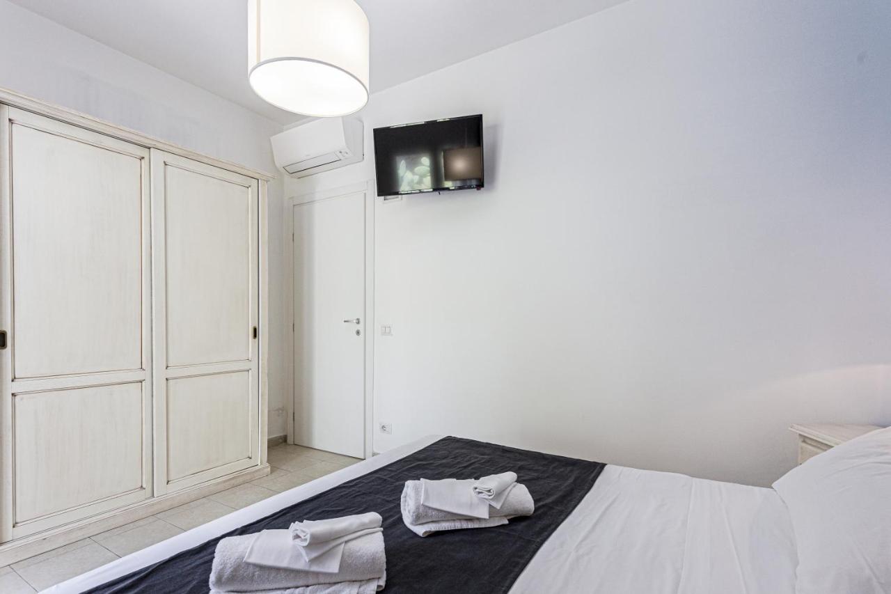 Small Luxury Apartments Pool And Sea View - Stella Del Mare Fontane Bianche Exterior foto