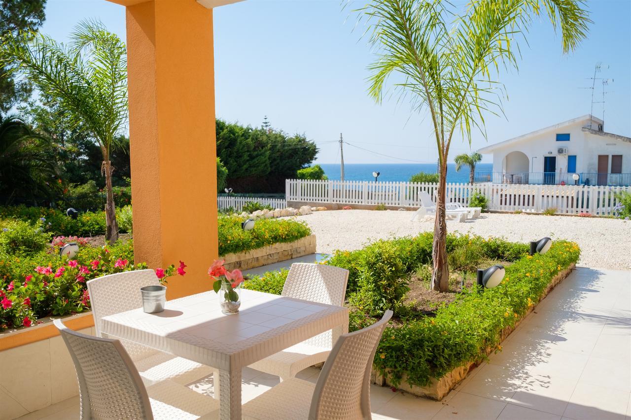 Small Luxury Apartments Pool And Sea View - Stella Del Mare Fontane Bianche Exterior foto
